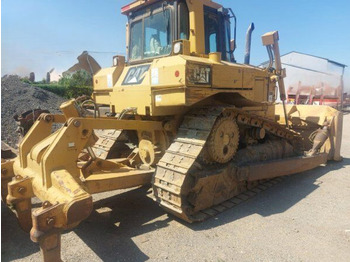 דחפור CATERPILLAR D6T