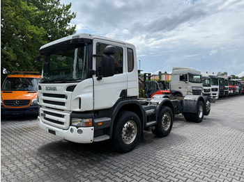 משאית עם שלדת תא SCANIA P 420
