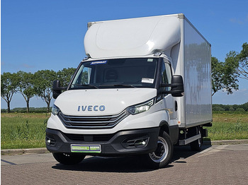 כלי רכב מסחרי עם תיבה IVECO Daily 35s14