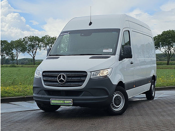 כלי רכב מסחרי קטן MERCEDES-BENZ Sprinter 211