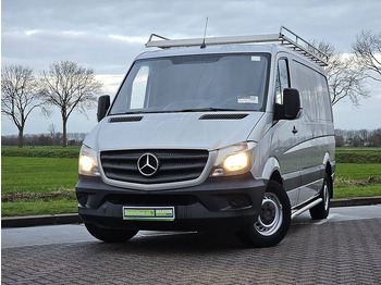 כלי רכב מסחרי עם לוח MERCEDES-BENZ Sprinter 316