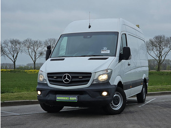 כלי רכב מסחרי עם לוח MERCEDES-BENZ Sprinter 316