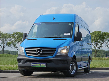 כלי רכב מסחרי עם לוח MERCEDES-BENZ Sprinter 316
