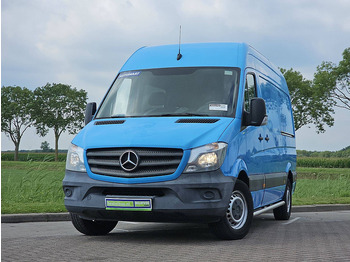 כלי רכב מסחרי עם לוח MERCEDES-BENZ Sprinter 316