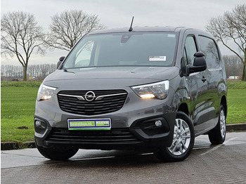 כלי רכב מסחרי עם תיבה OPEL