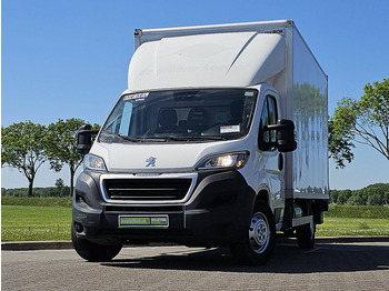 כלי רכב מסחרי עם תיבה PEUGEOT Boxer