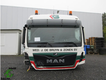 תא ופנים הרכב MAN TGX