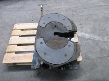 מצמד גלגל חמישי עבור משאית jost D152 U 20 TYPE MP20 //55R D152 U 20 TYPE MP20 //55R MAN 18.560 TGX MODEL 2018: תמונה 4