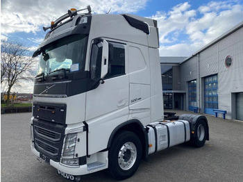 יחידת טרקטור VOLVO FH