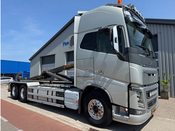 משאית הרמת וו VOLVO FH16 750