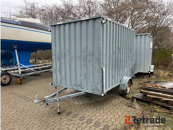 קרון נגרר בתיבה סגורה VARIANT