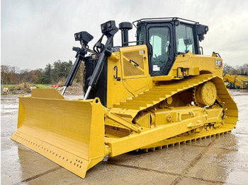 דחפור CATERPILLAR D6