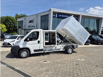 כלי רכב מסחרי מזהיר FIAT Ducato