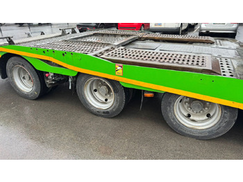 הַחכָּרָה Mercedes-Benz Actros 1846 4x2 LKW transporter + Boerner trailer Mercedes-Benz Actros 1846 4x2 LKW transporter + Boerner trailer: תמונה 5 הַחכָּרָה Mercedes-Benz Actros 1846 4x2 LKW transporter + Boerner trailer Mercedes-Benz Actros 1846 4x2 LKW transporter + Boerner trailer: תמונה 5