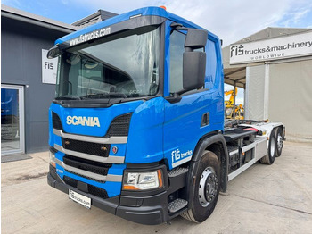 מוביל מכולות/ משאית החלפת גוף SCANIA P 360