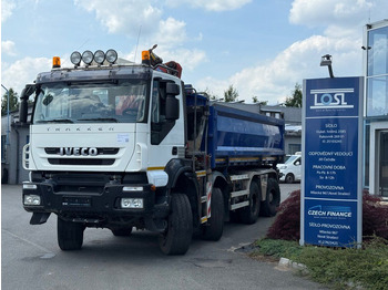 מזהיר IVECO Trakker