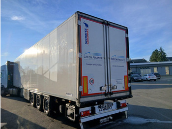 סמיטריילר בתיבה סגורה Schmitz Cargobull SKO24 Thermo King SLXe300: תמונה 4 סמיטריילר בתיבה סגורה Schmitz Cargobull SKO24 Thermo King SLXe300: תמונה 4