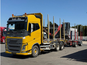 משאית עץ VOLVO FH16 750