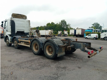 משאית עם שלדת תא Renault Premium Lander: תמונה 2