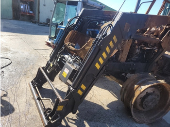 מעמיס קדמי לטרקטור NEW HOLLAND