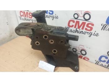 שסתום הידרולי עבור טרקטור חקלאי Case Mxm175, Mxm190 New Holland Tm175, Tm190 47123177 Center  Diverter Valve: תמונה 5