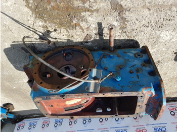 סרן אחורי Ford 7600, 5600, 6600, 5700, 7700 Center Housing D4nn4032e D4nn4024b: תמונה 2