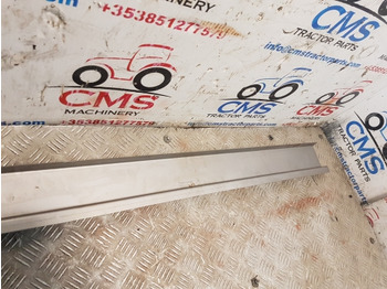 תא Ford Super Q Cab, 7610, 7710, 6610 Rear Section Column Steel: תמונה 4