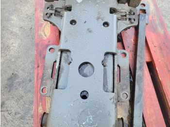 מסגרת/ שלדה Massey Feguson Valtra S374 Pick Up Hitch Complete Dromore Mf Z15 4387554m92: תמונה 4