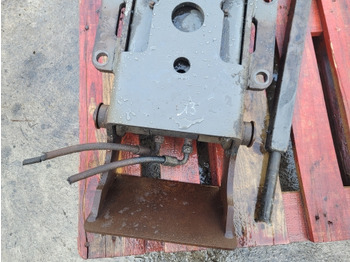 מסגרת/ שלדה Massey Feguson Valtra S374 Pick Up Hitch Complete Dromore Mf Z15 4387554m92: תמונה 3