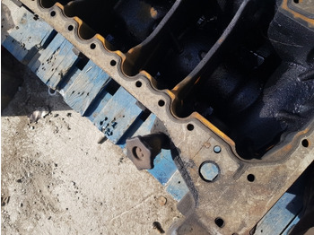 מנוע וחלקים New Holland T6000, T7 T6070 Engine Oil Pan Sump 504101687, 2855274, 504101689: תמונה 5