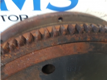 גלגל תנופה עבור טרקטור חקלאי Same Panther 90 Leopard 85 Tiger 100 Engine Flywheel 0.048.1241.3/10: תמונה 2