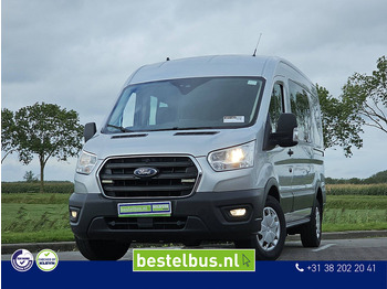 כלי רכב מסחרי עם לוח FORD Transit