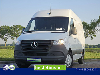 כלי רכב מסחרי עם לוח MERCEDES-BENZ Sprinter 315