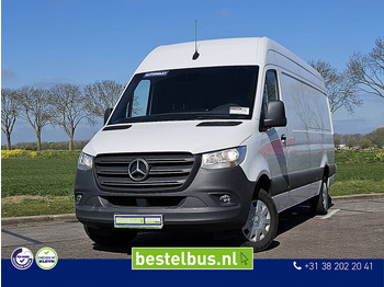 כלי רכב מסחרי עם לוח MERCEDES-BENZ Sprinter 317