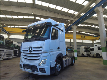 יחידת טרקטור MERCEDES-BENZ Actros 1845
