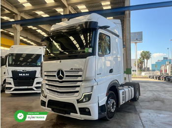 יחידת טרקטור MERCEDES-BENZ Actros 1845
