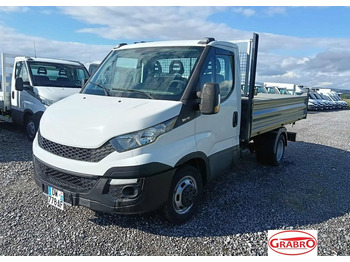 כלי רכב מסחרי מזהיר IVECO Daily 35C15