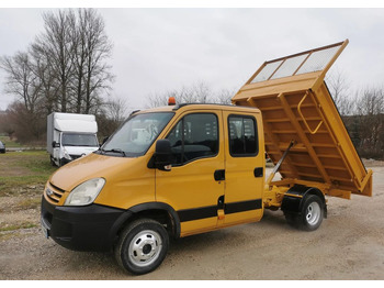 כלי רכב מסחרי מזהיר IVECO Daily 35c12
