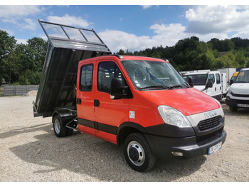 כלי רכב מסחרי מזהיר IVECO Daily 35c13