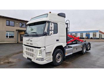 משאית עם שלדת תא VOLVO FM 460