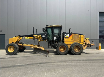 מפלסת CATERPILLAR 140M