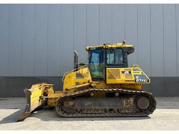 דחפור KOMATSU D61