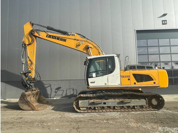 מחפר סורק LIEBHERR R 926
