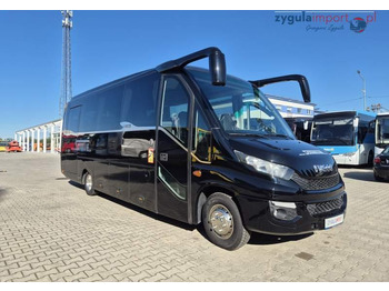 מיניבוס IVECO Daily 70c17