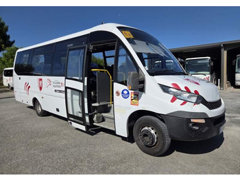 מיניבוס IVECO