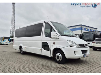 מיניבוס IVECO