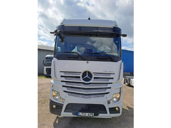 יחידת טרקטור MERCEDES-BENZ Actros 1845