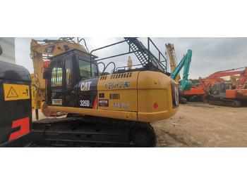 מחפר CATERPILLAR 326D