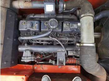 מחפר סורק DOOSAN DX300LC: תמונה 5