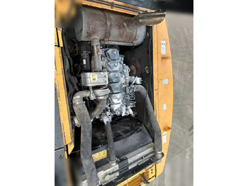 מחפר גלגלים HYUNDAI ROBEX 210W-9: תמונה 5 מחפר גלגלים HYUNDAI ROBEX 210W-9: תמונה 5